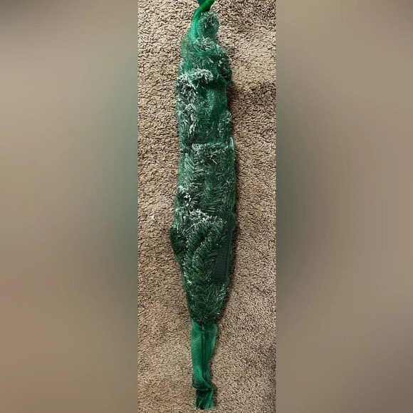 NWT 30” Flocked Christmas Tree - Picture 2 of 5